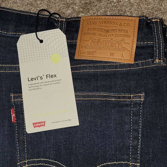 New Levi's Flex Premium 502 Taper Dark Wash Denim Jeans Big & Tall 44 x 32 - Picture 10 of 10
